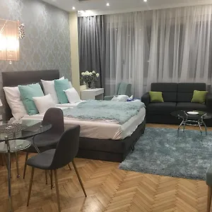Paloma , Budapest Hungary